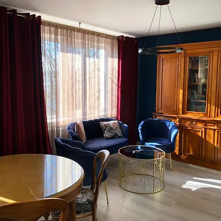 La Vista Ultracentral - Private Parking Apartment Craiova