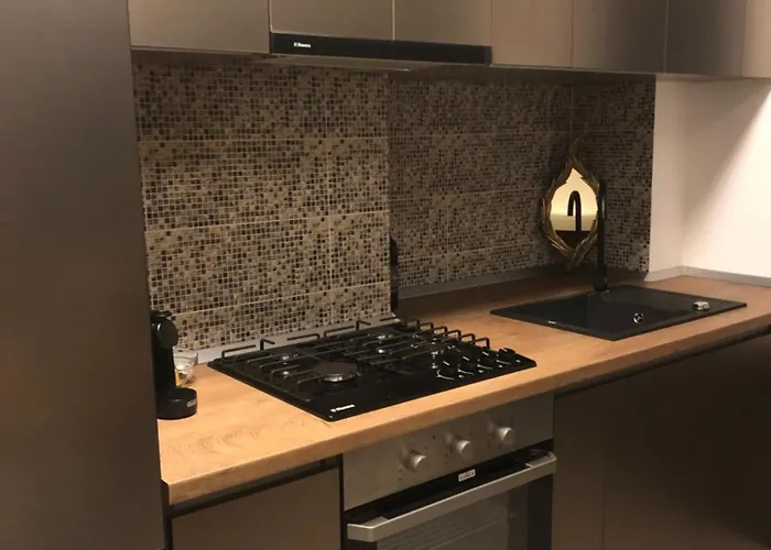 La Vista Ultracentral - Private Parking 克拉奥华